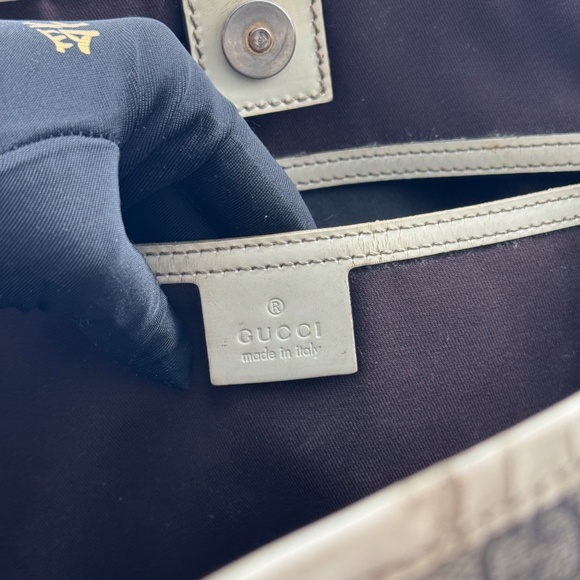 Gucci GG Supreme Canvas Tote Bag with Leather Trim - Picture 8 of 13